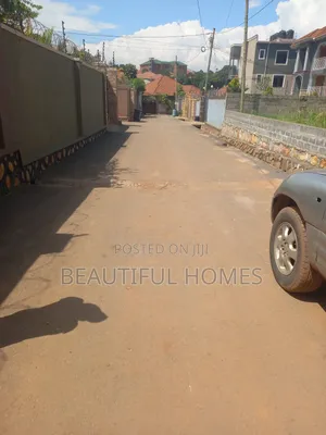 Furnished 4bdrm Mansion in Kira for sale