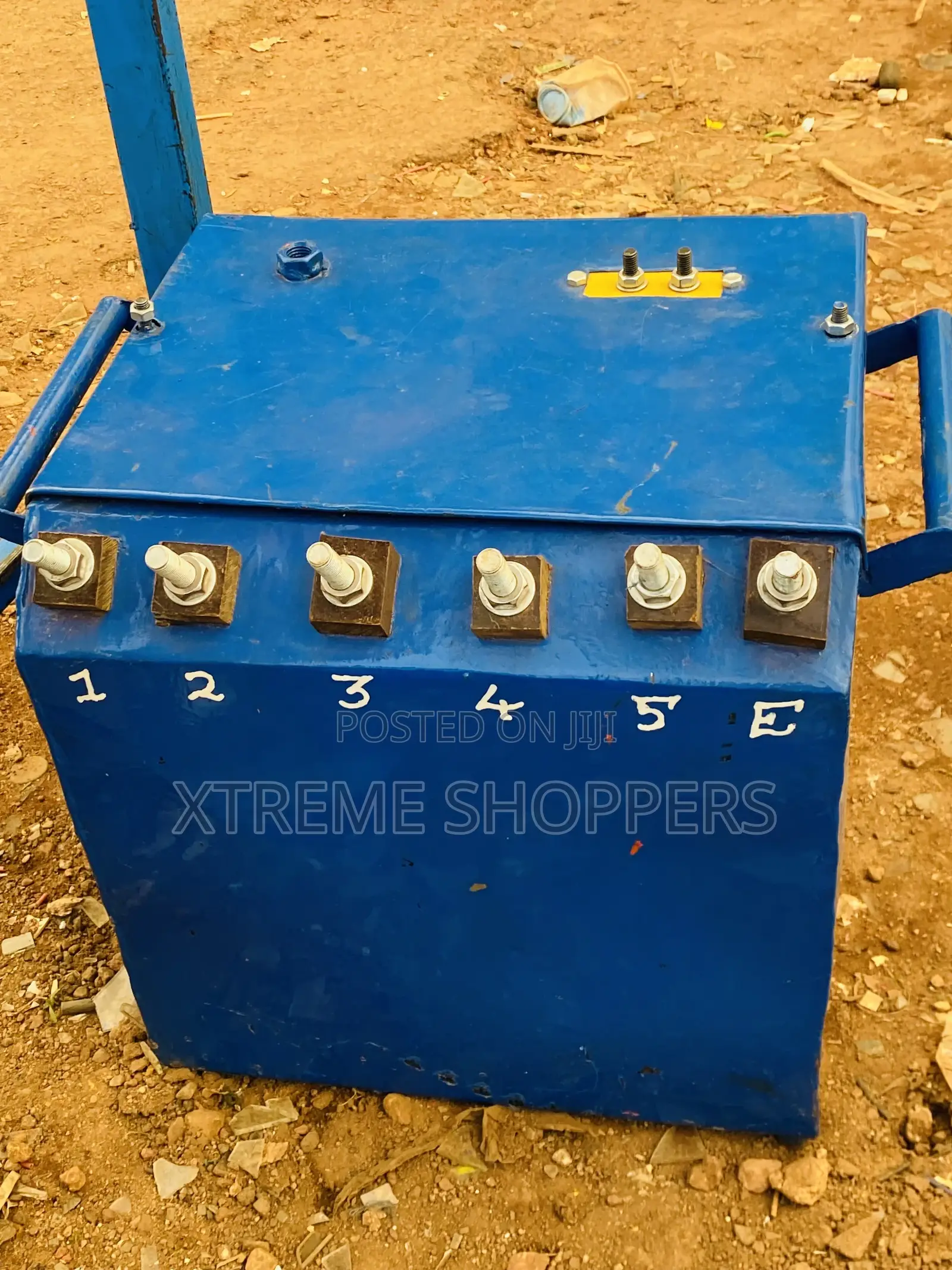 Extremely Perfect Work /Blue Welding Machine