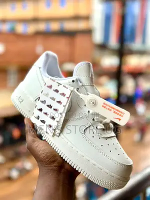 Nike Air Force 1 Black And White