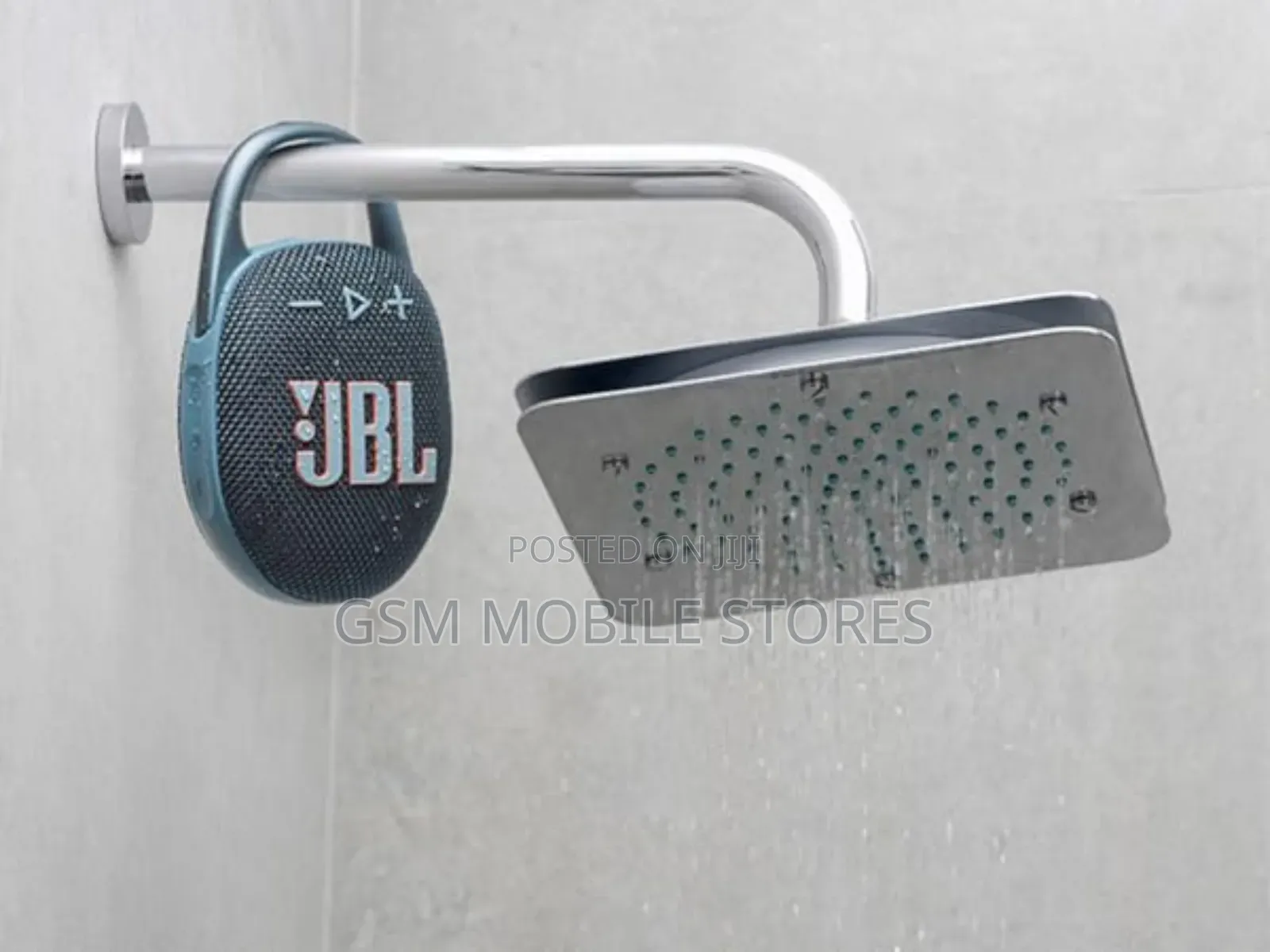 JBL Clip 5 Ultra-Portable Waterproof Dustproof Heavy Bass