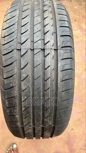 255/45r20 New Tires for Benz.
