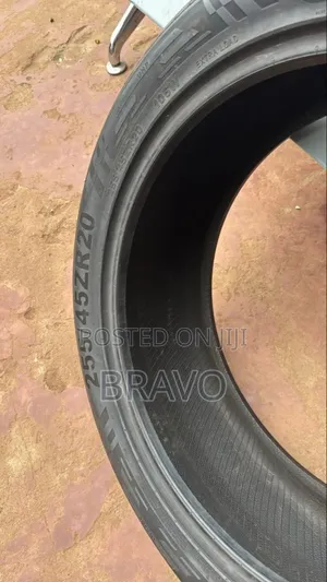 255/45r20 New Tires for Benz.