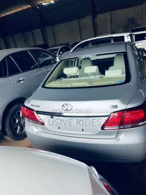 Toyota Premio 1.8 AWD 2017 Silver