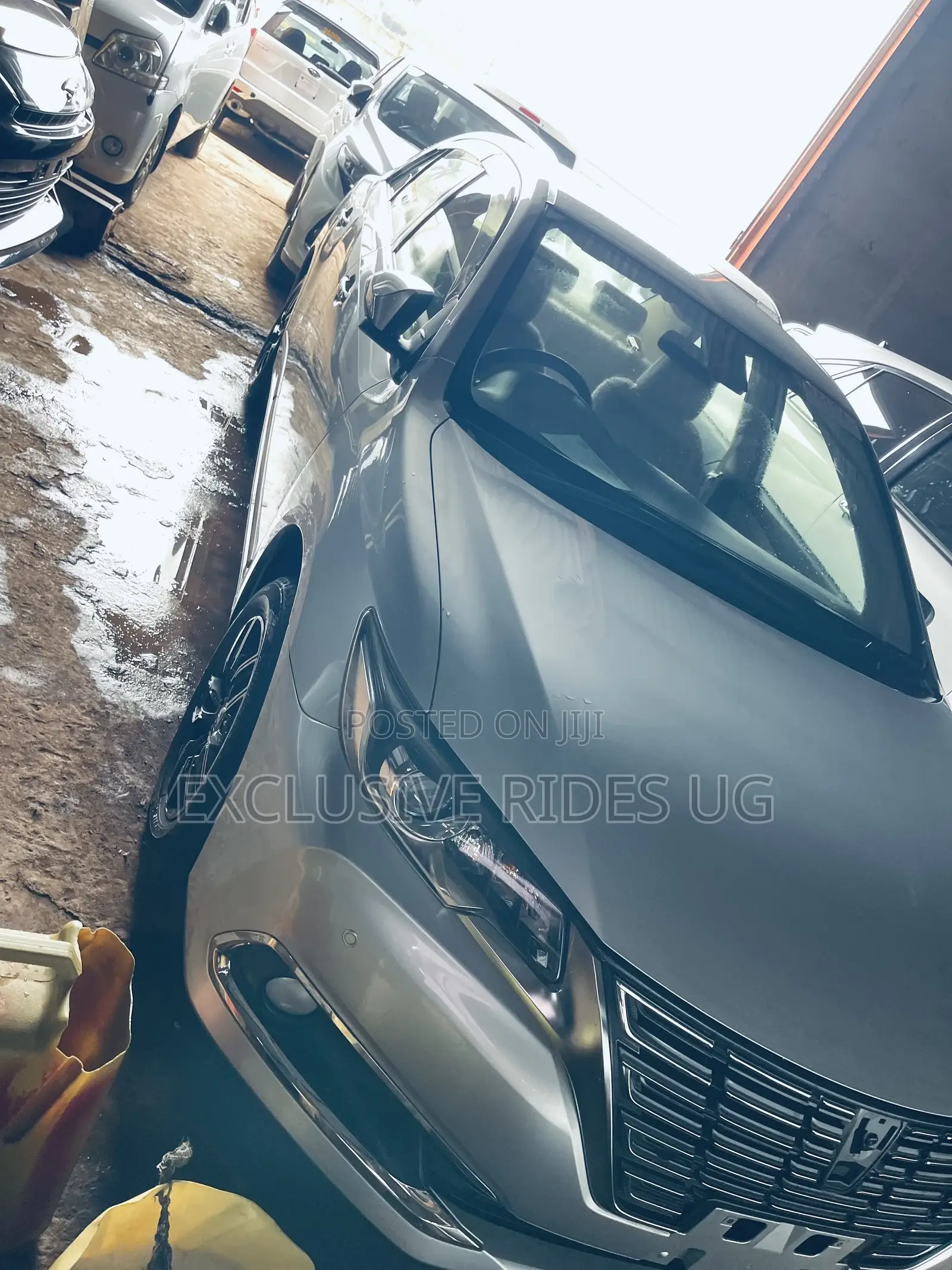 Toyota Premio 1.8 AWD 2017 Silver