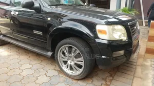 Ford Explorer 2006 Black