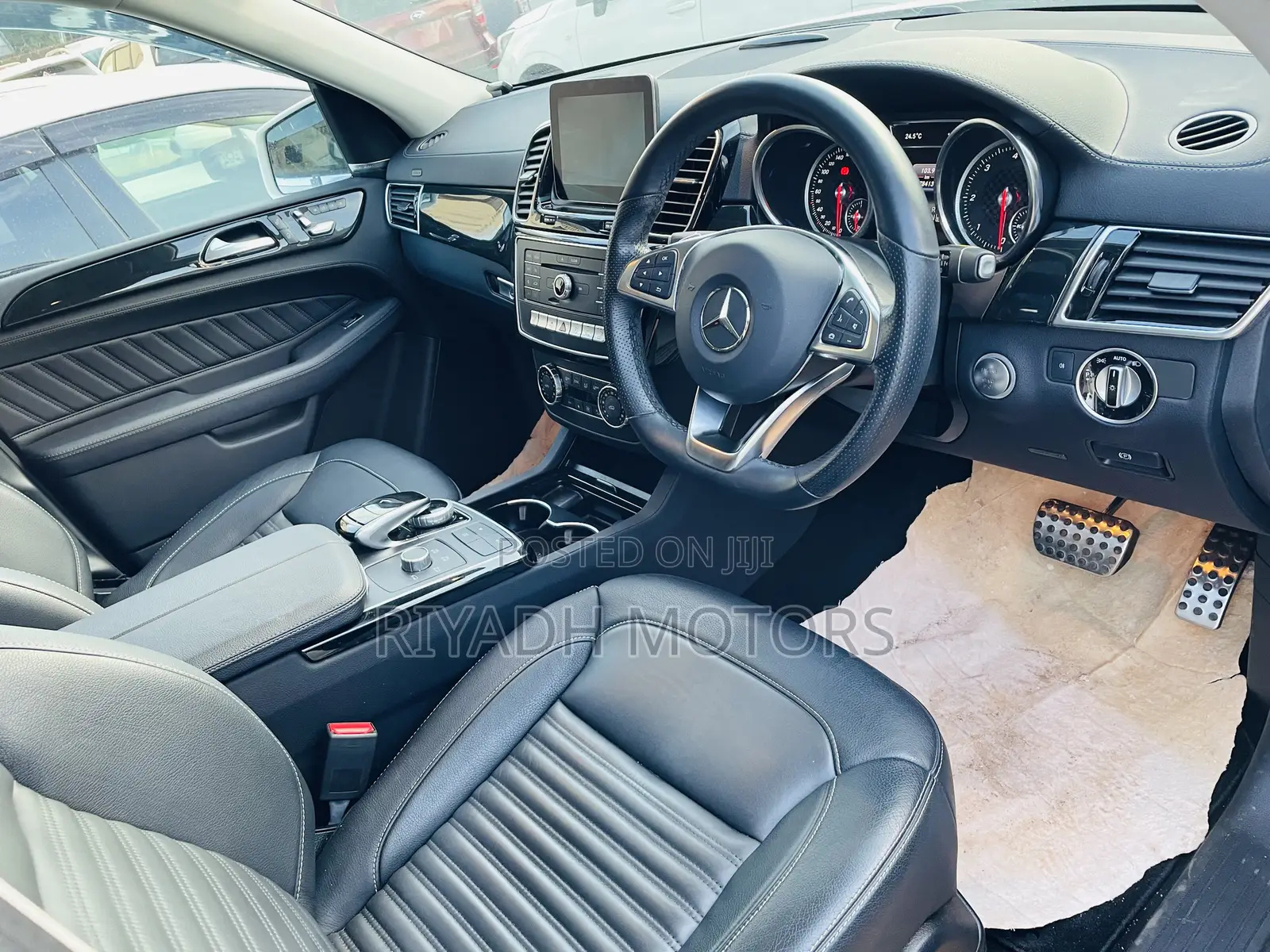 Mercedes-Benz GLE-Class GLE 350d 4MATIC 2016 White