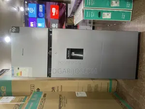 Hisense 270L Refrigerator