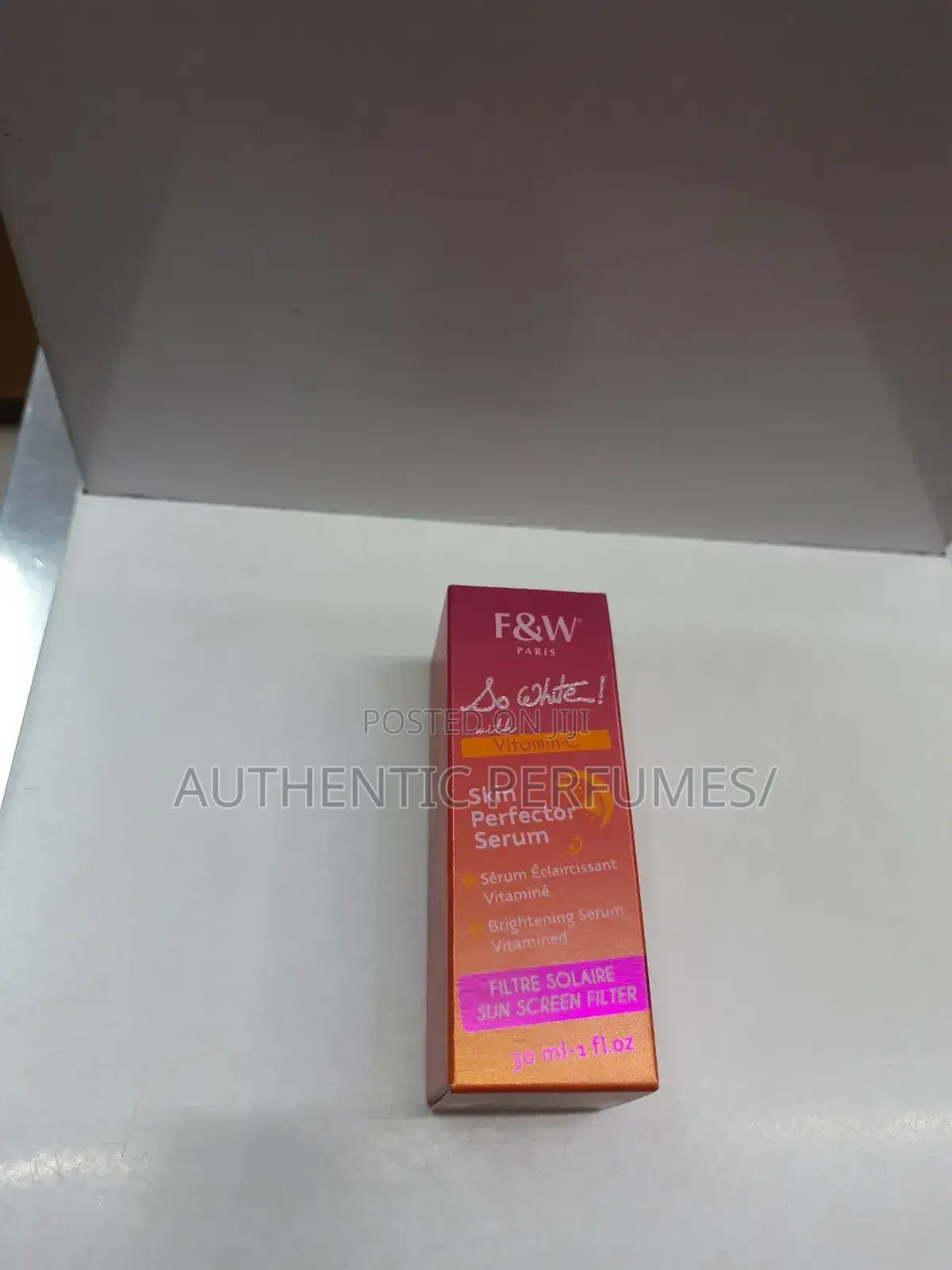 F W So White Vitamin C Skin Perfector Serum