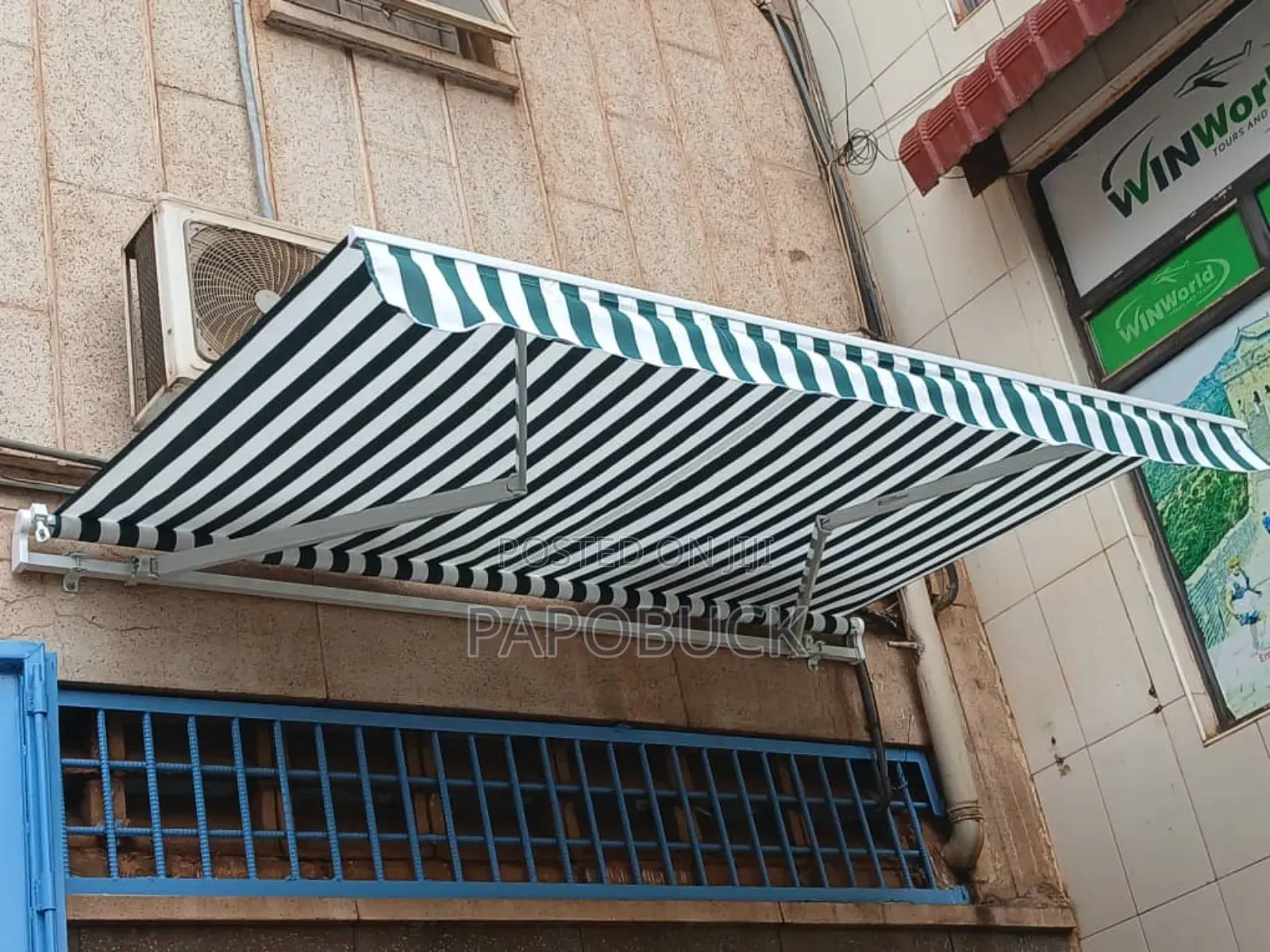 3m by 2m Retracting Awning/ Sun Shade