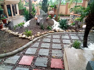 Walk Ways That Stand the Taste of Time/ Compound Designing