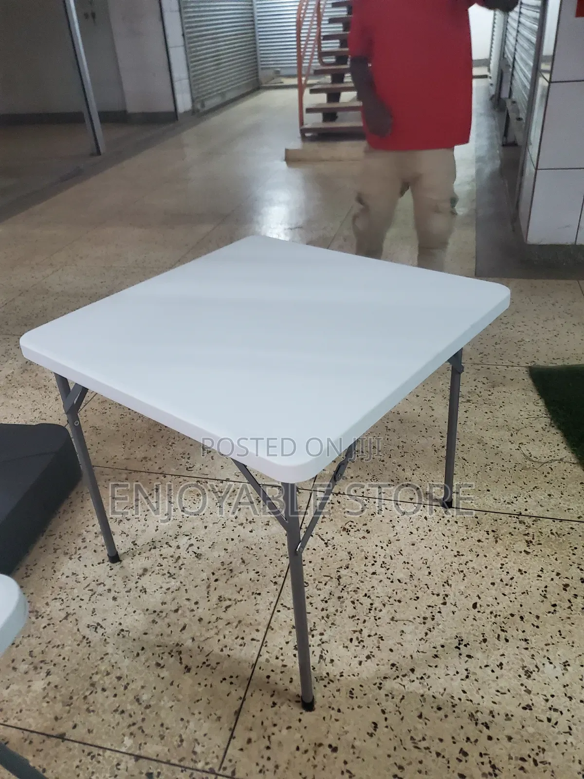Restaurant/Hotel/Bar Plastic Square Table(Foldable)
