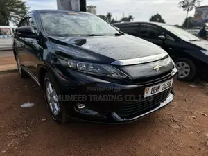 Toyota Harrier 2.0 2014 Black
