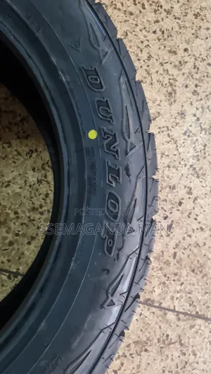 265/50r20 AT5 Offroad Dunlop