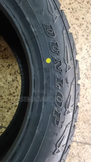 265/50r20 AT5 Offroad Dunlop