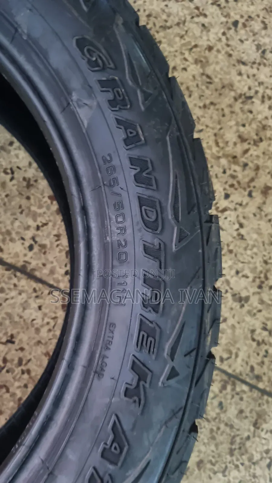 265/50r20 AT5 Offroad Dunlop