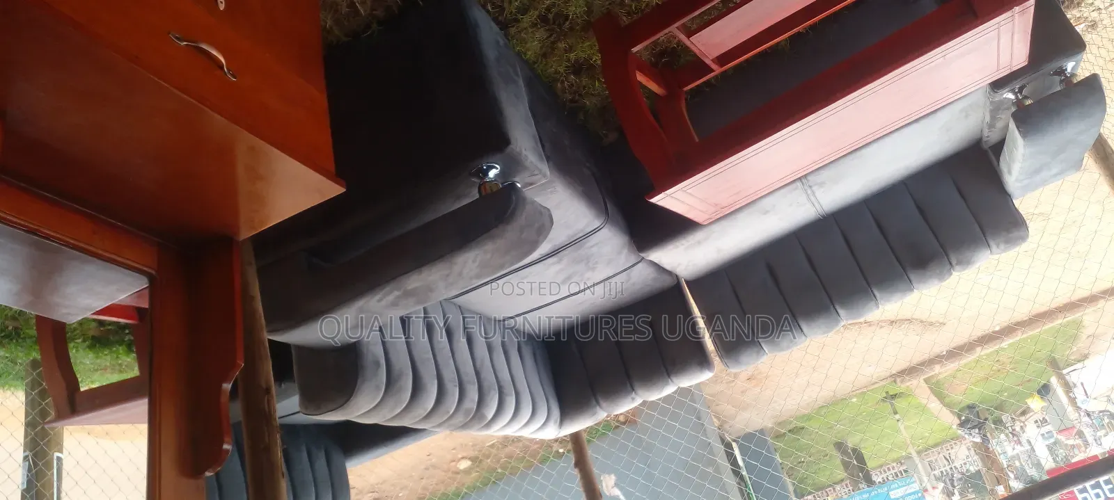 Five Sitter L Shaped Couch in Coffee Brown
