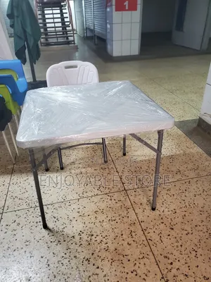 Foldable Plastic Square Table