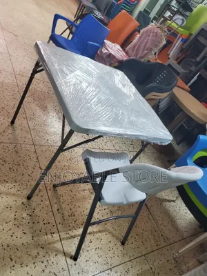 Foldable Plastic Square Table