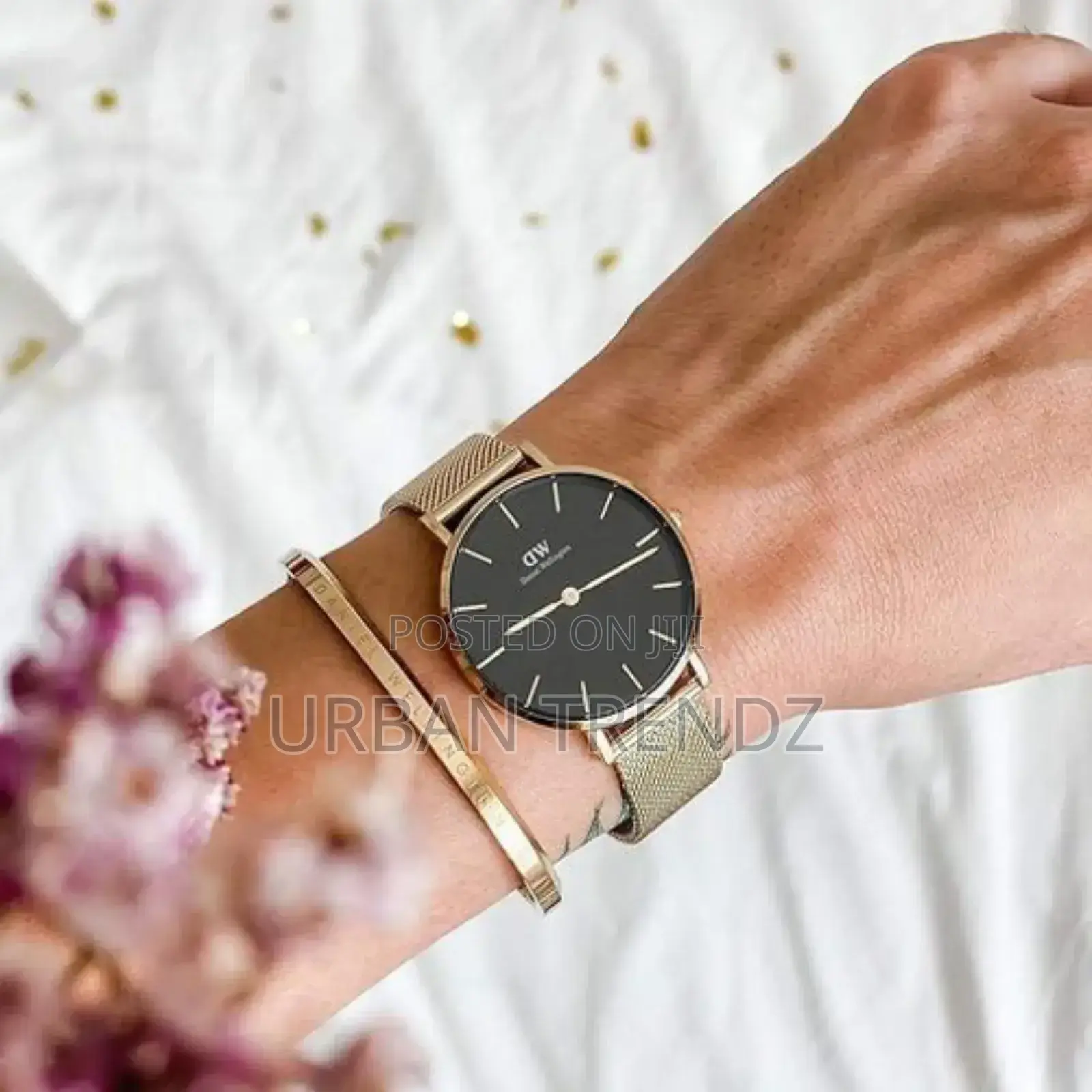 Daniel Wellington Petite Watch Gold Stainless Steel -