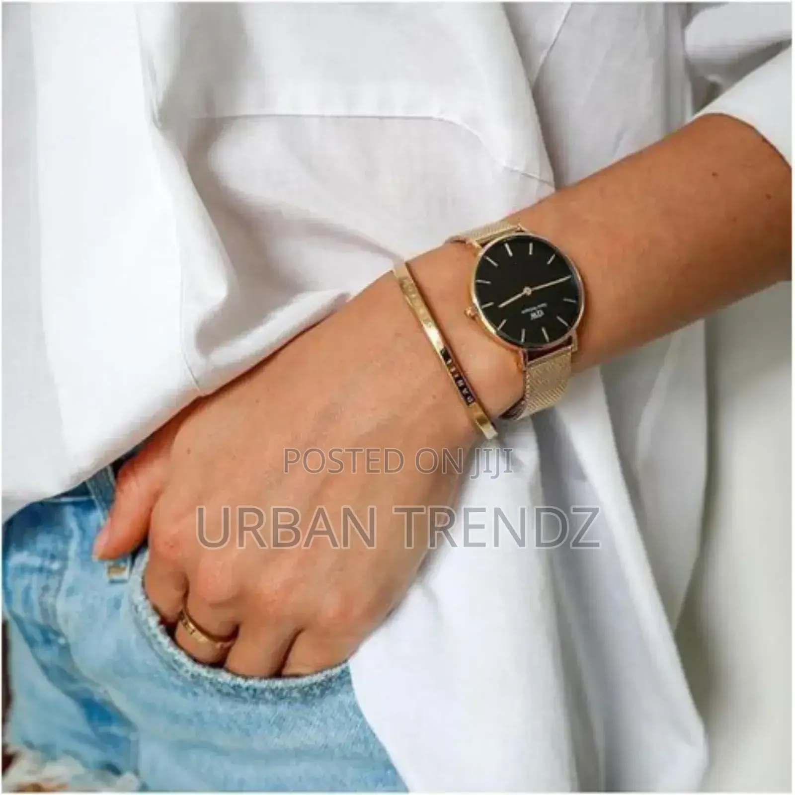Daniel Wellington Petite Watch Gold Stainless Steel -