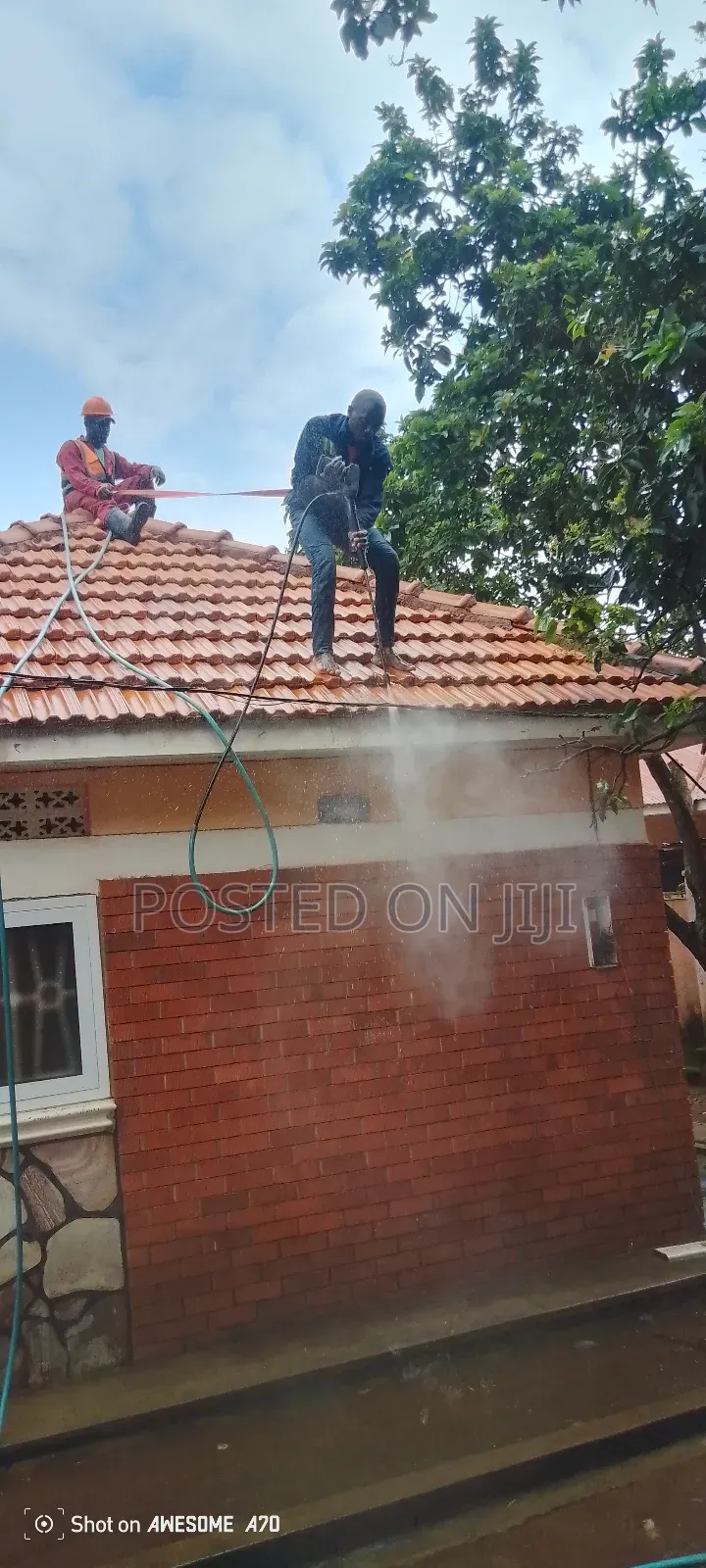 Roof Tile Cleaning Services