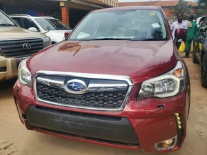 Photo - Subaru Forester 2015 Red