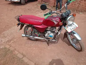 Bajaj Boxer 100 2022 Red