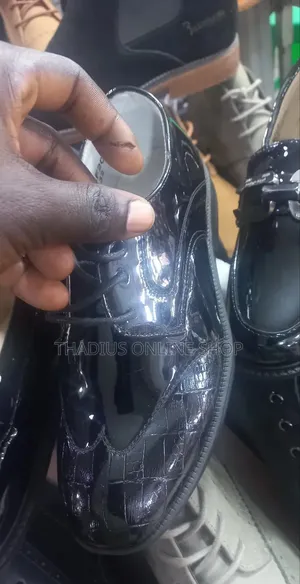Photo - Boys Classic Innovative Shoes