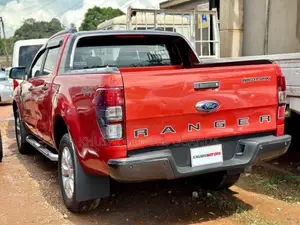 Ford Ranger 2015 Orange