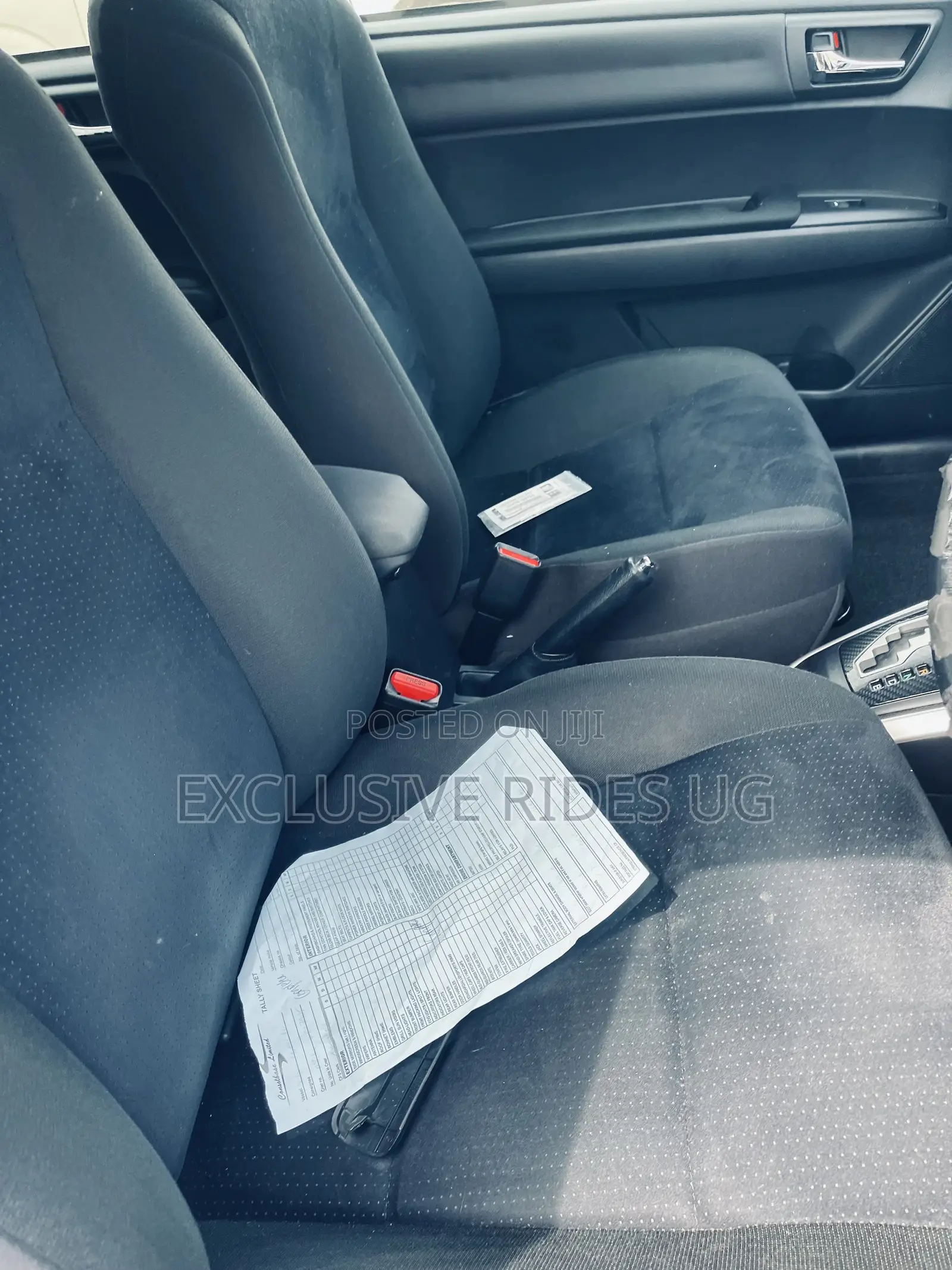 Toyota Corolla Fielder 1.5 Hybrid FWD 2015 White