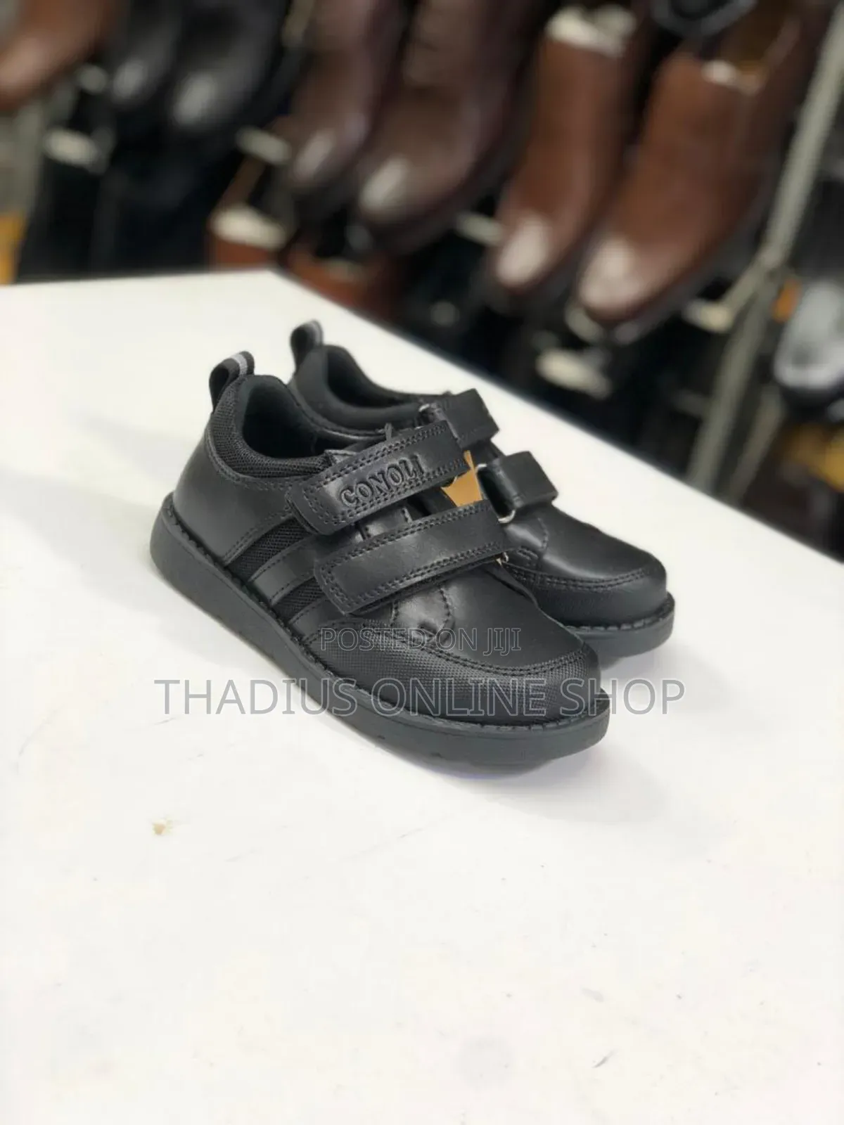 Boys Classic Local Shoes Can Work Both at School and Fashion