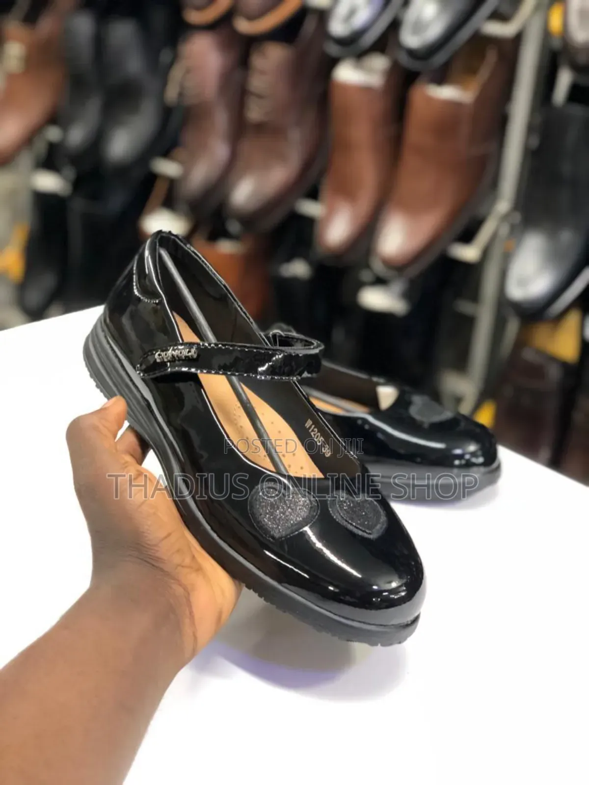 Girls Vintage Shiny Shoes