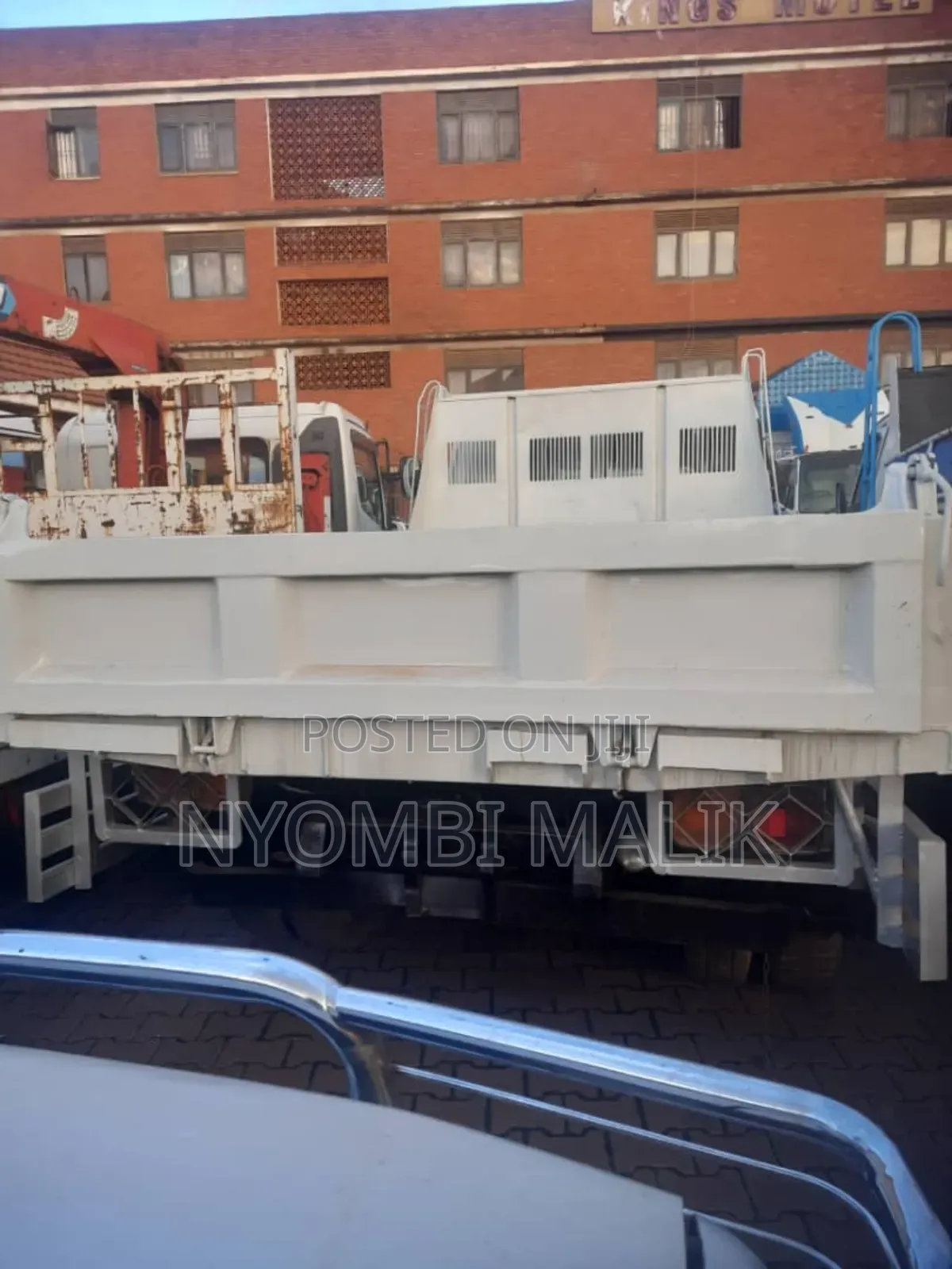 Forward Isuzu