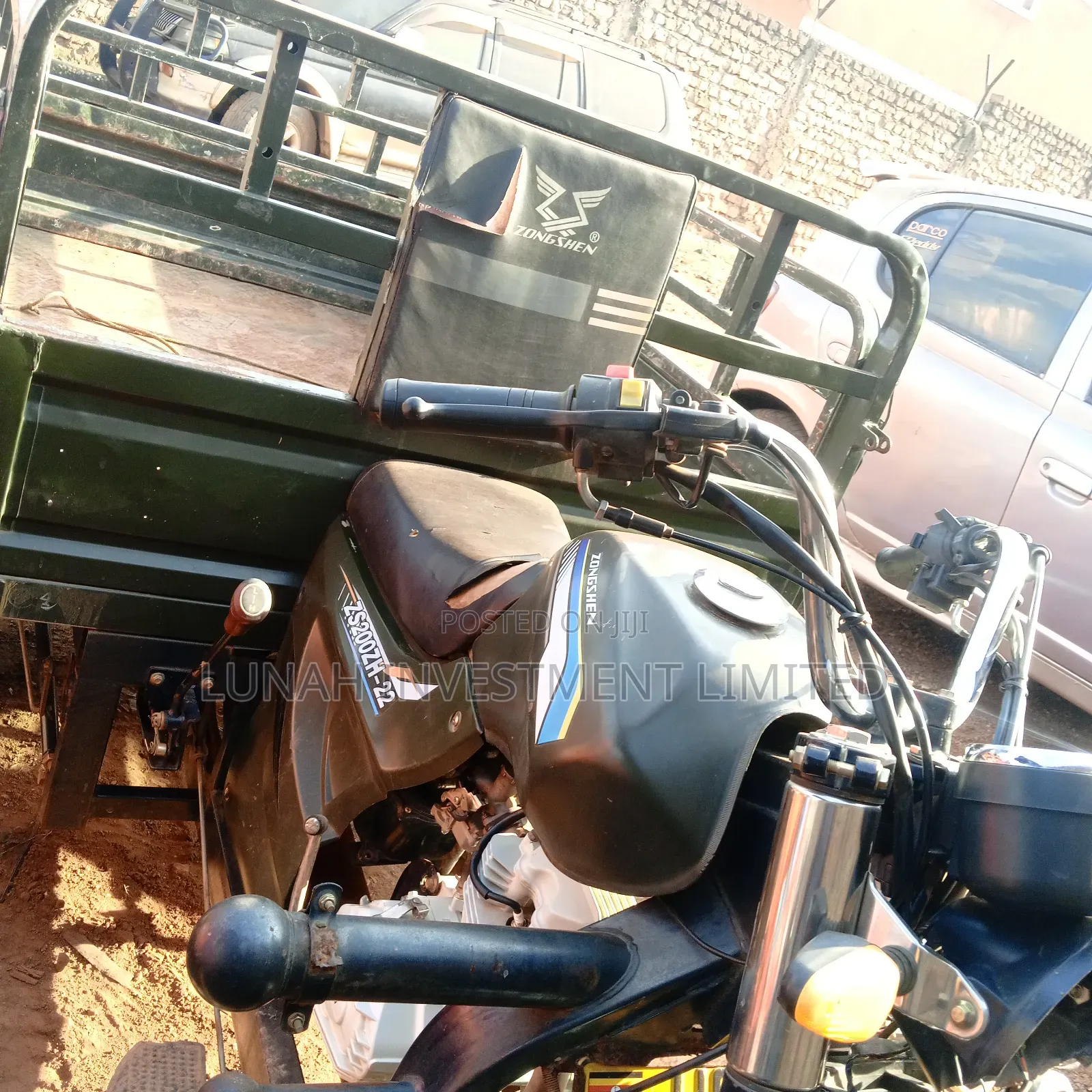 Bajaj Boxer 100 2024 Red