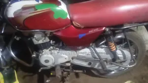 Bajaj Boxer 2023 Red