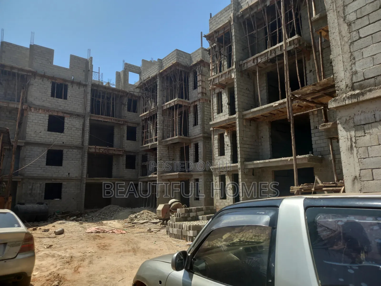 Furnished 4bdrm Condo in Kyaliwajjara, Kira for sale