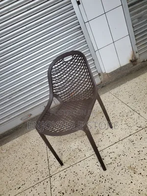 Brown Plastic Restaurant Chairs Armless