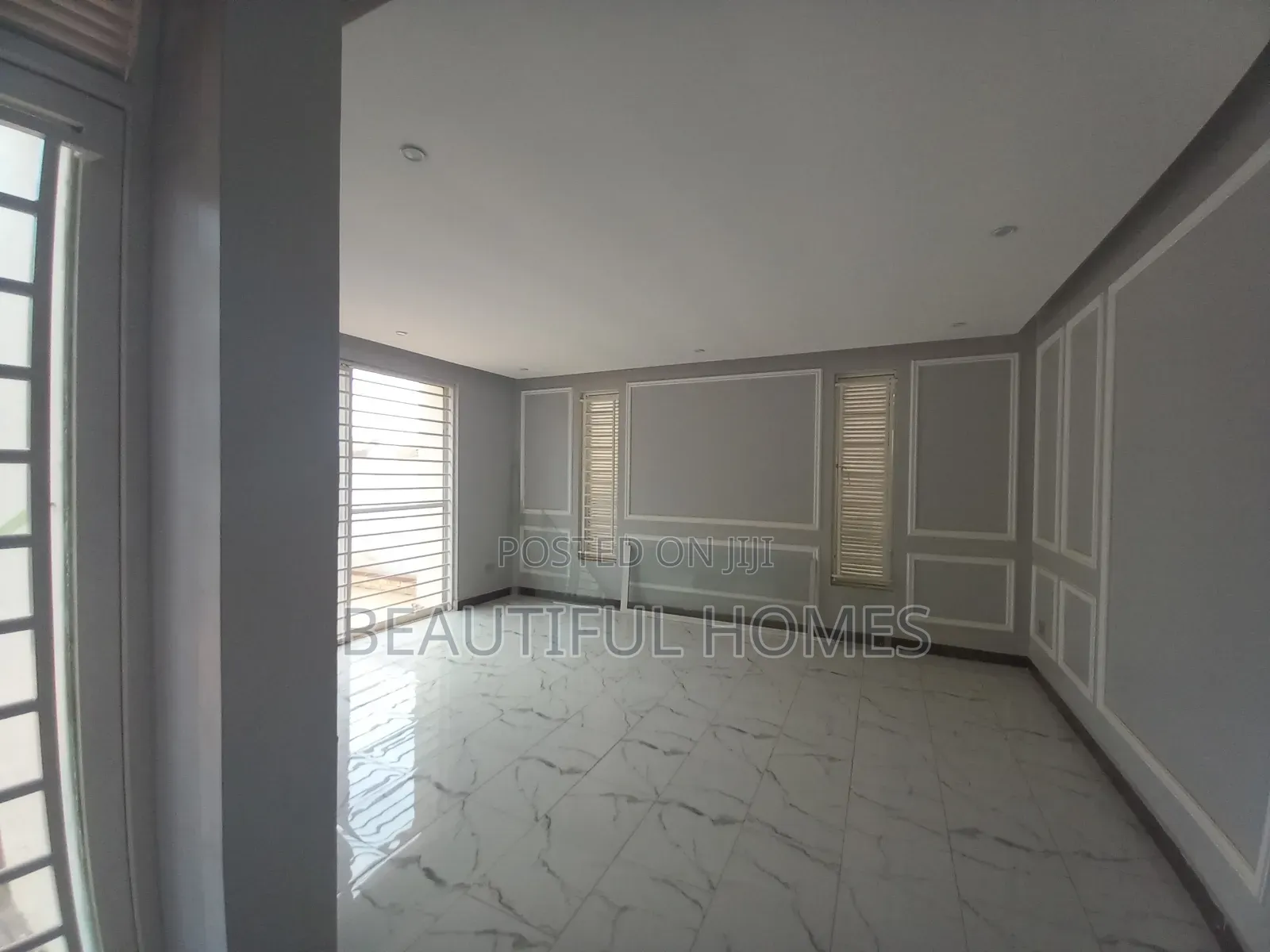 Furnished 4bdrm Duplex in Kira, Central Division for sale