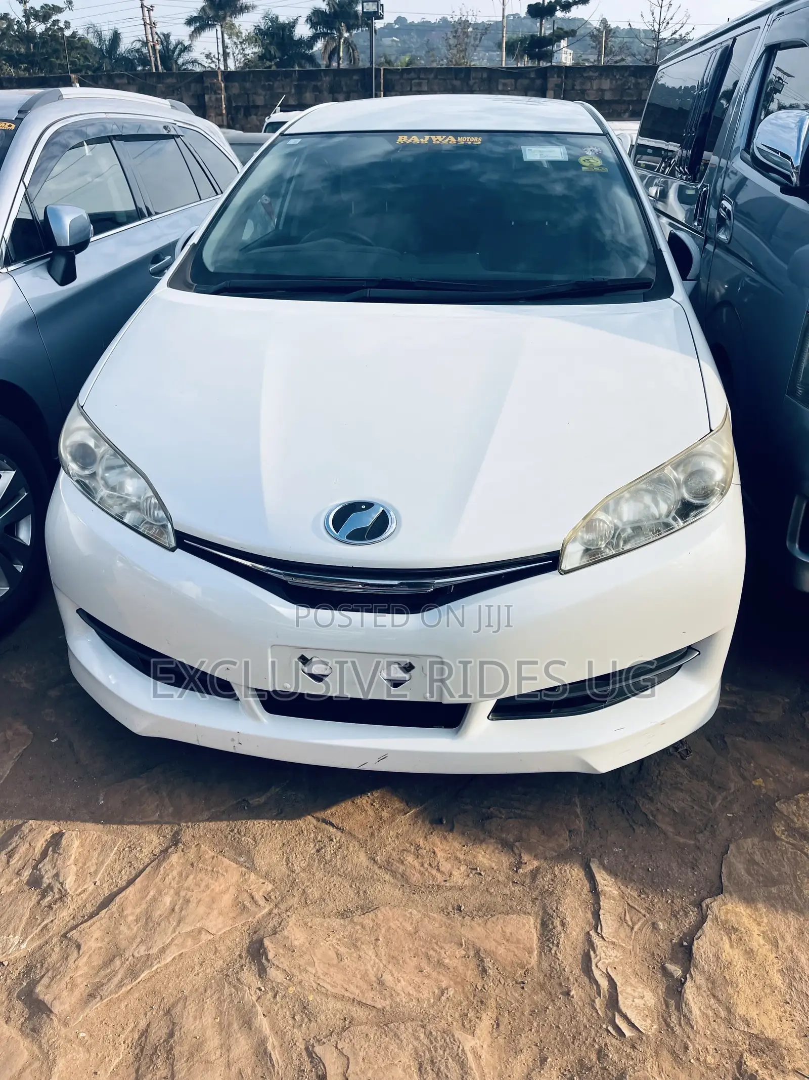 Toyota Wish 2012 White