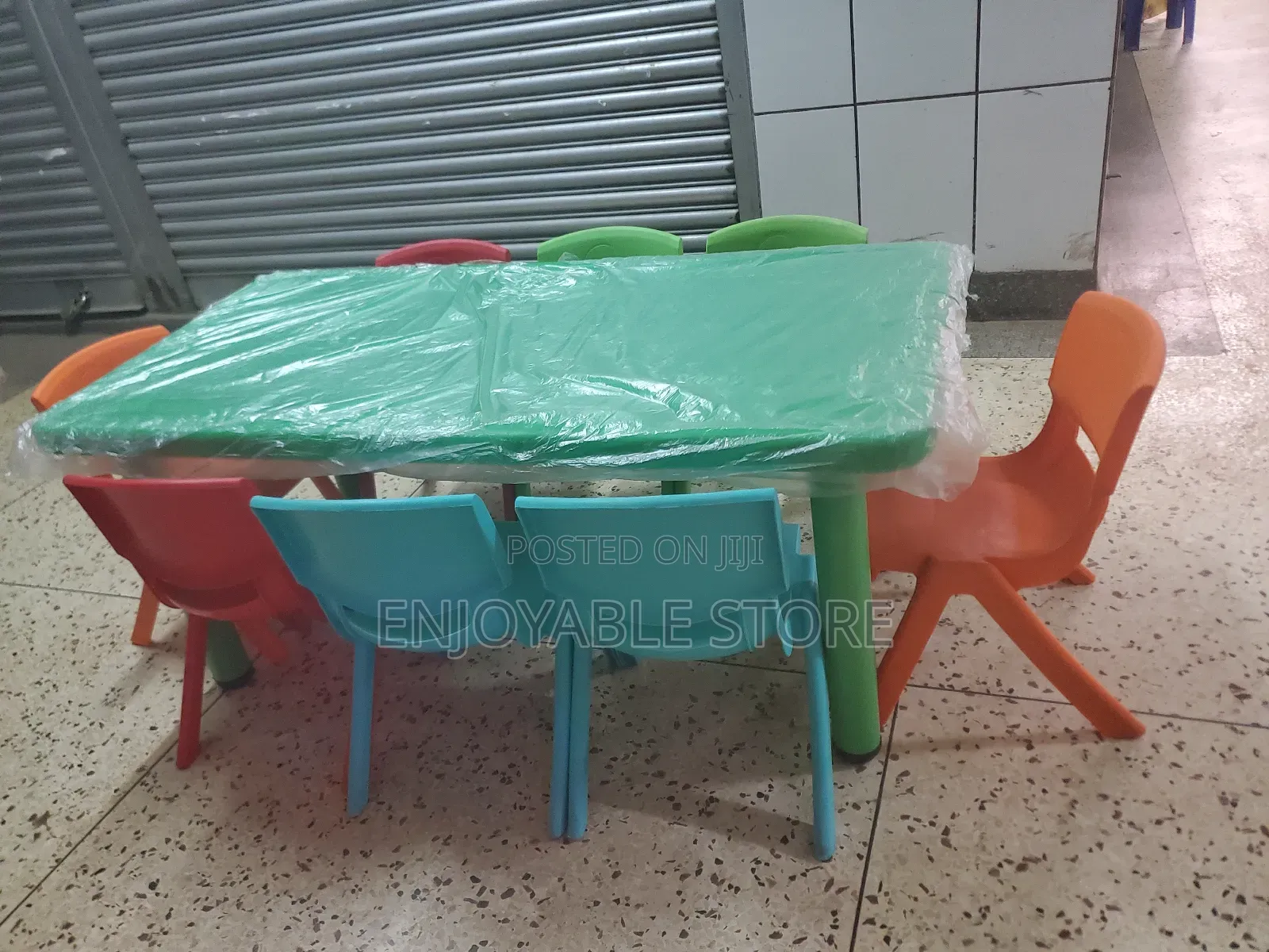 Set of Plastic Kids Table and 8 Chairs