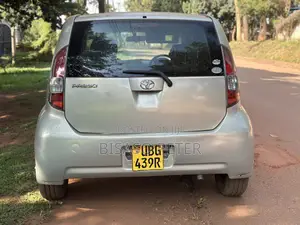 Toyota Passo 1.0 AWD 2007 Green