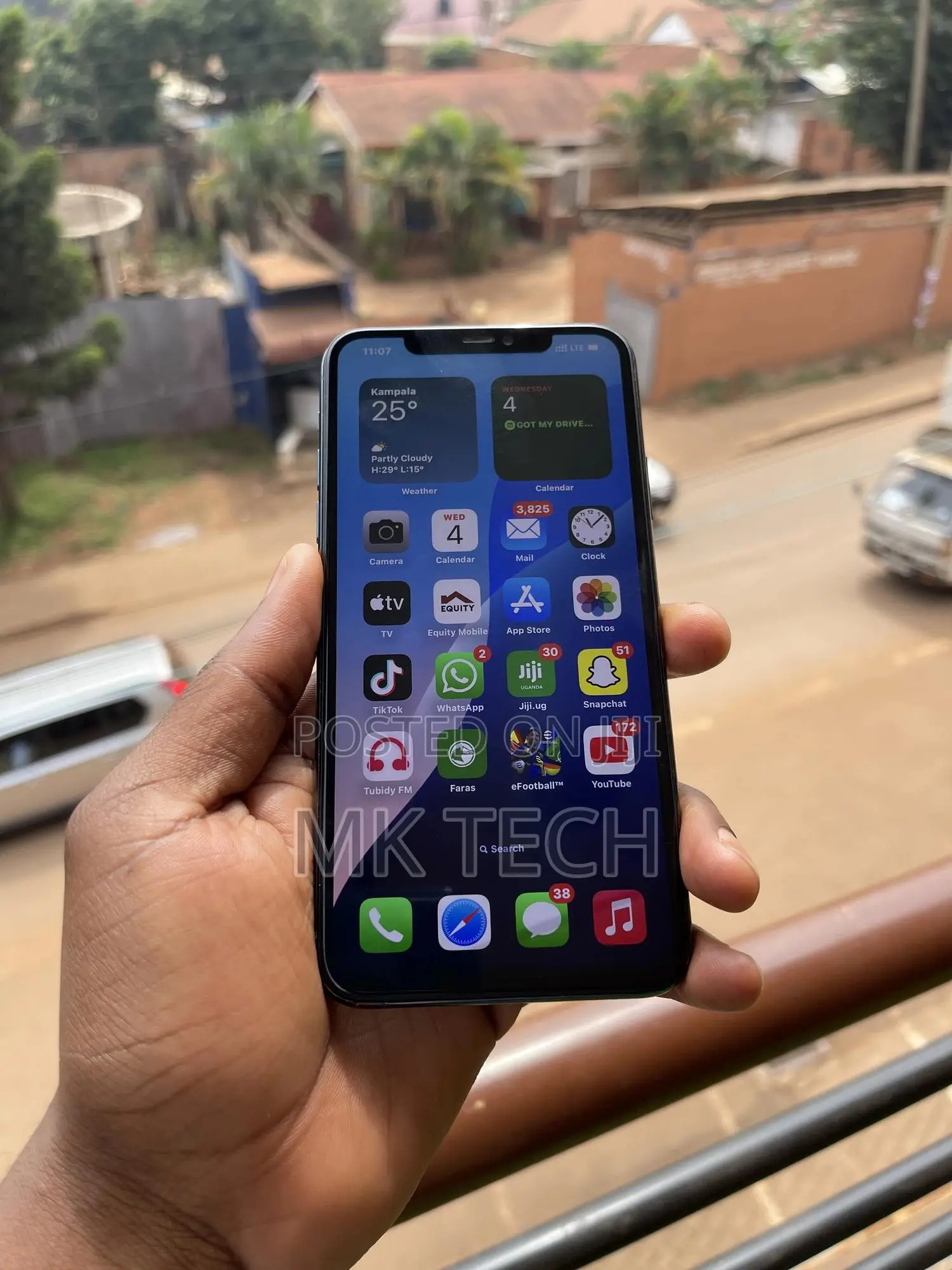 Apple iPhone 11 Pro Max 64 GB Green