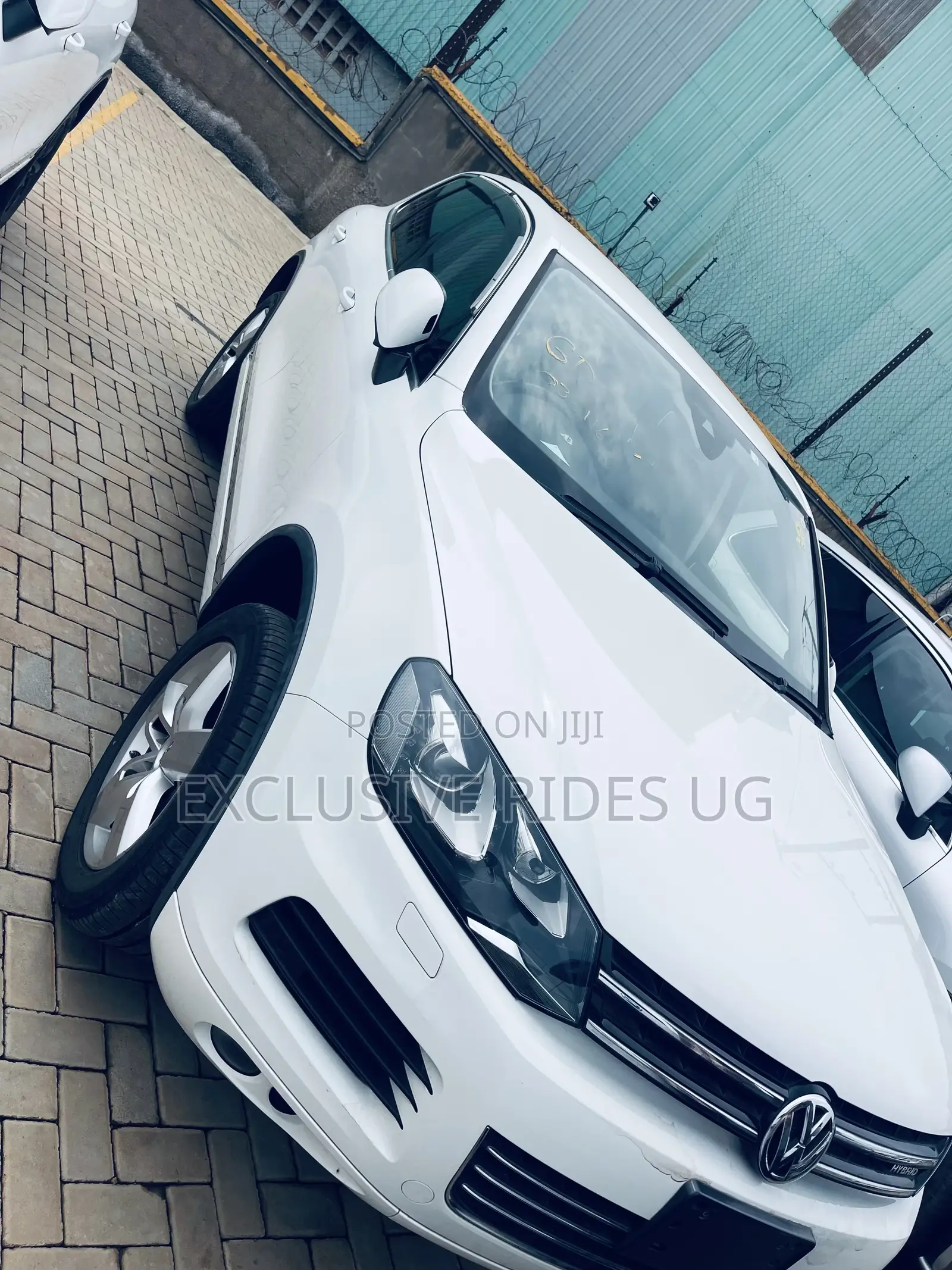 Volkswagen Touareg 2014 White