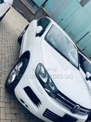 Volkswagen Touareg 2014 White