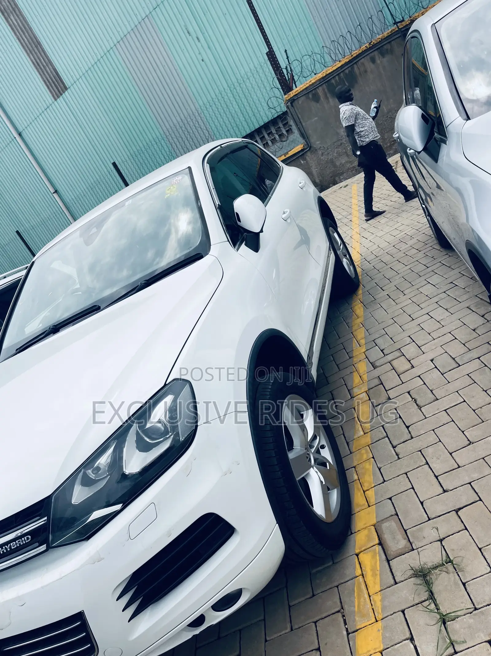 Volkswagen Touareg 2014 White