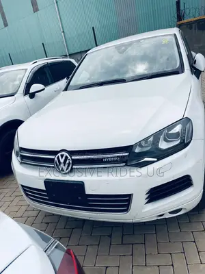 Volkswagen Touareg 2014 White