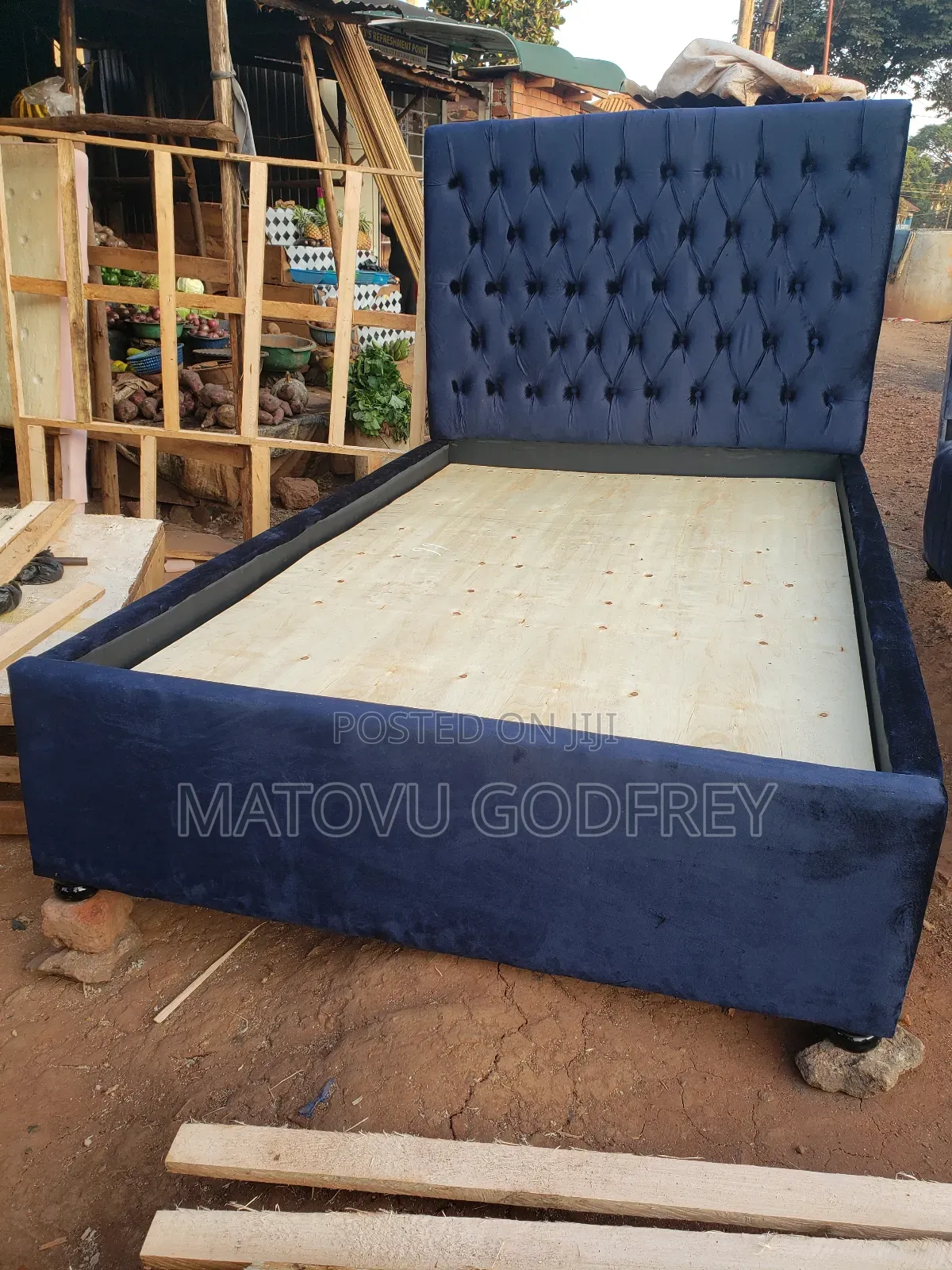 Nevy Blue 4x6 Bed