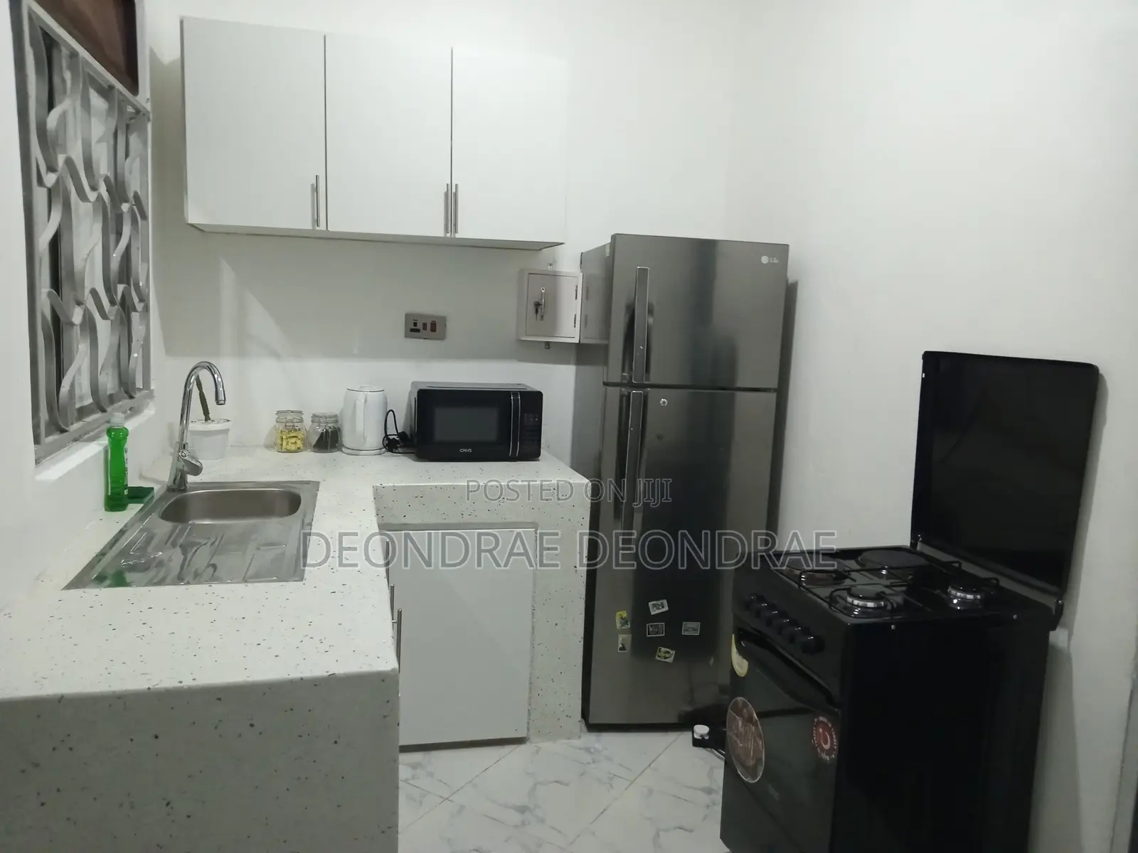 2 Bedroom Apartment With en-Suite Bathrooms