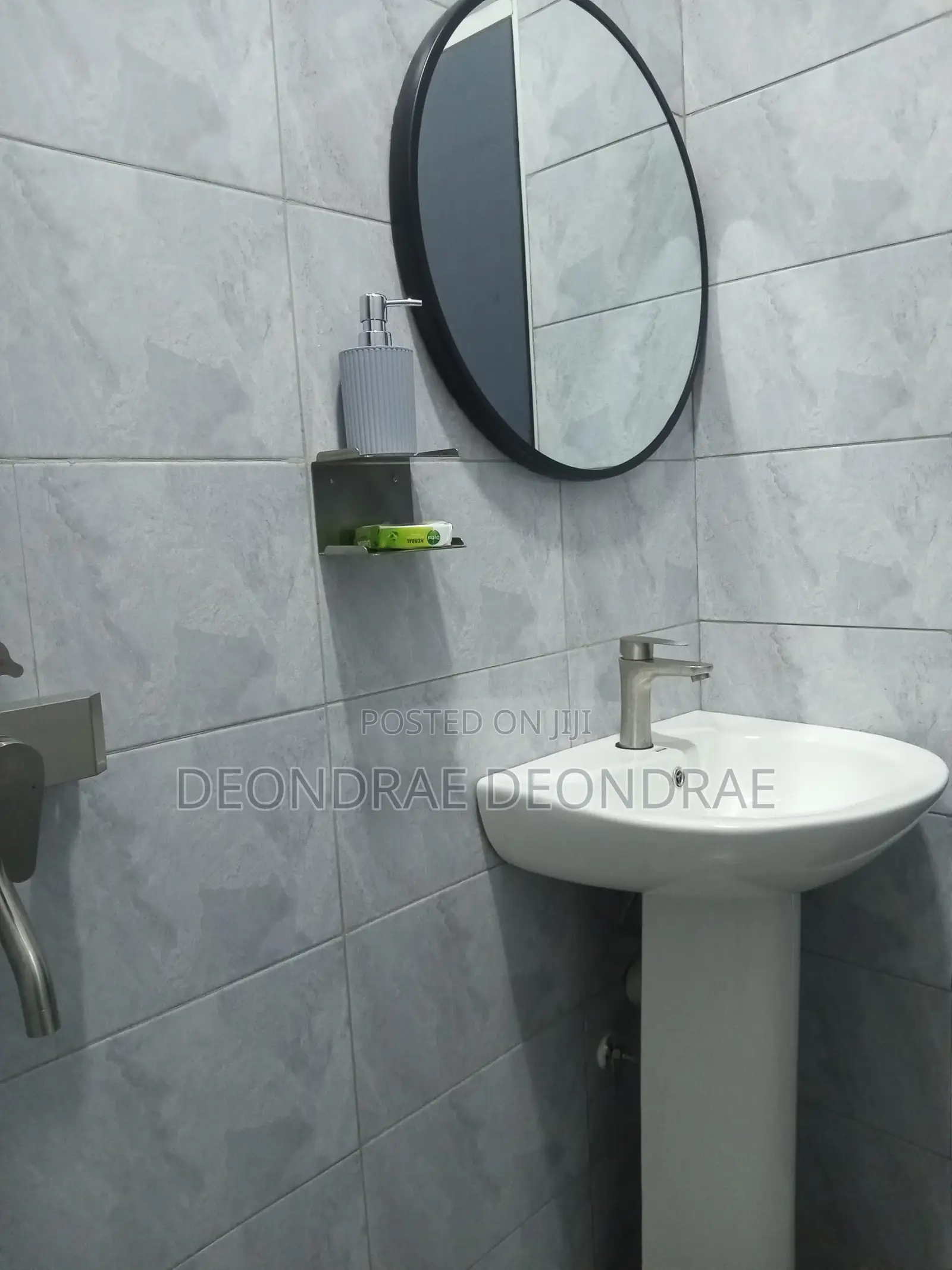 2 Bedroom Apartment With en-Suite Bathrooms