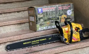 Heavy Duty Chain Saw